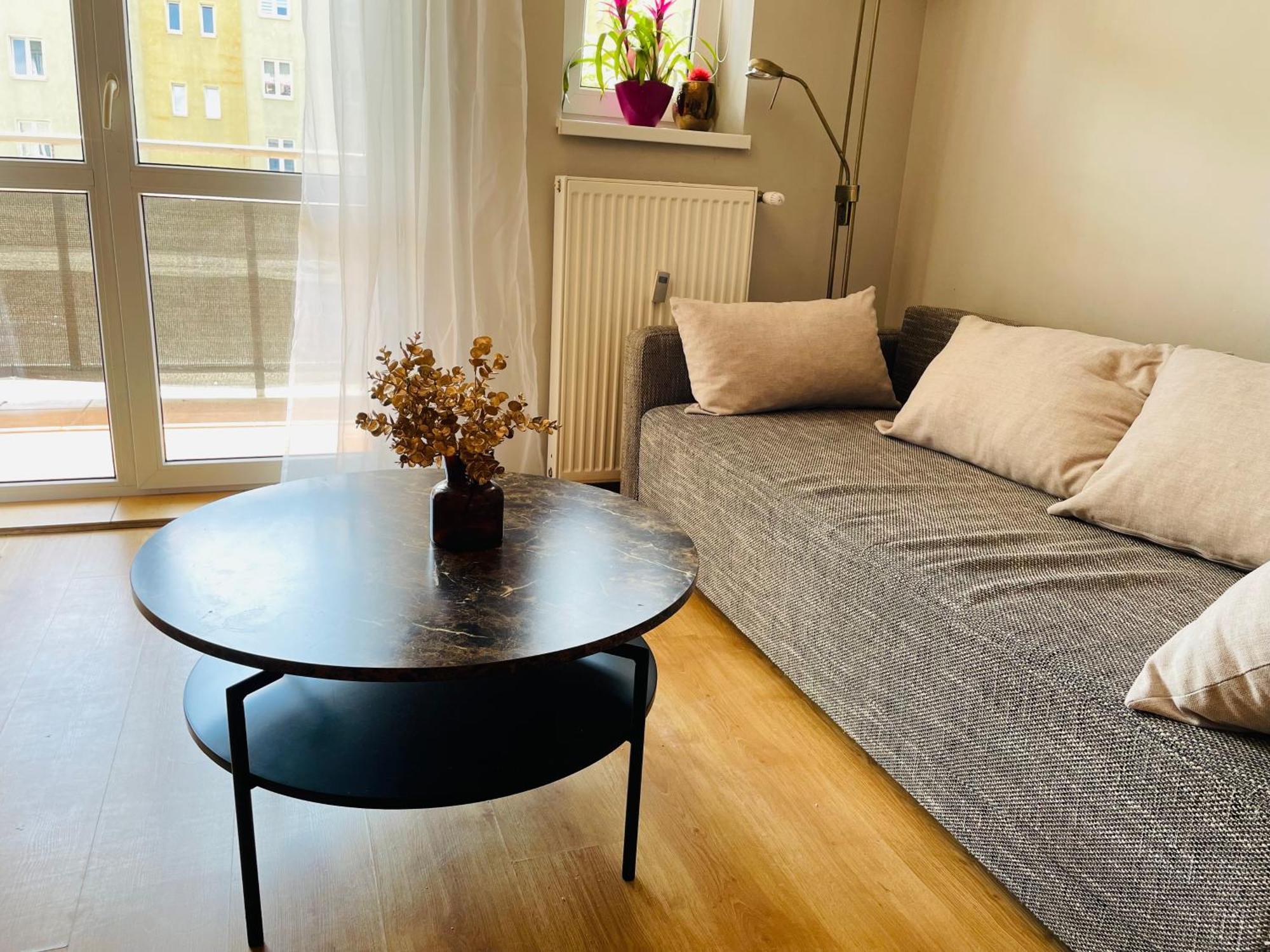 Przy Warszawskiej Centrum - Parking Apartment Olsztyn